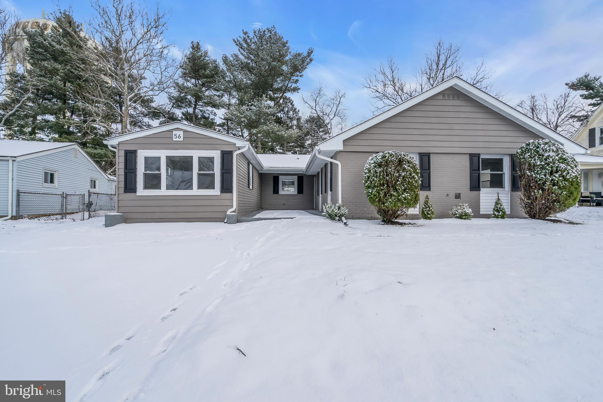 56 BARRINGTON LANE