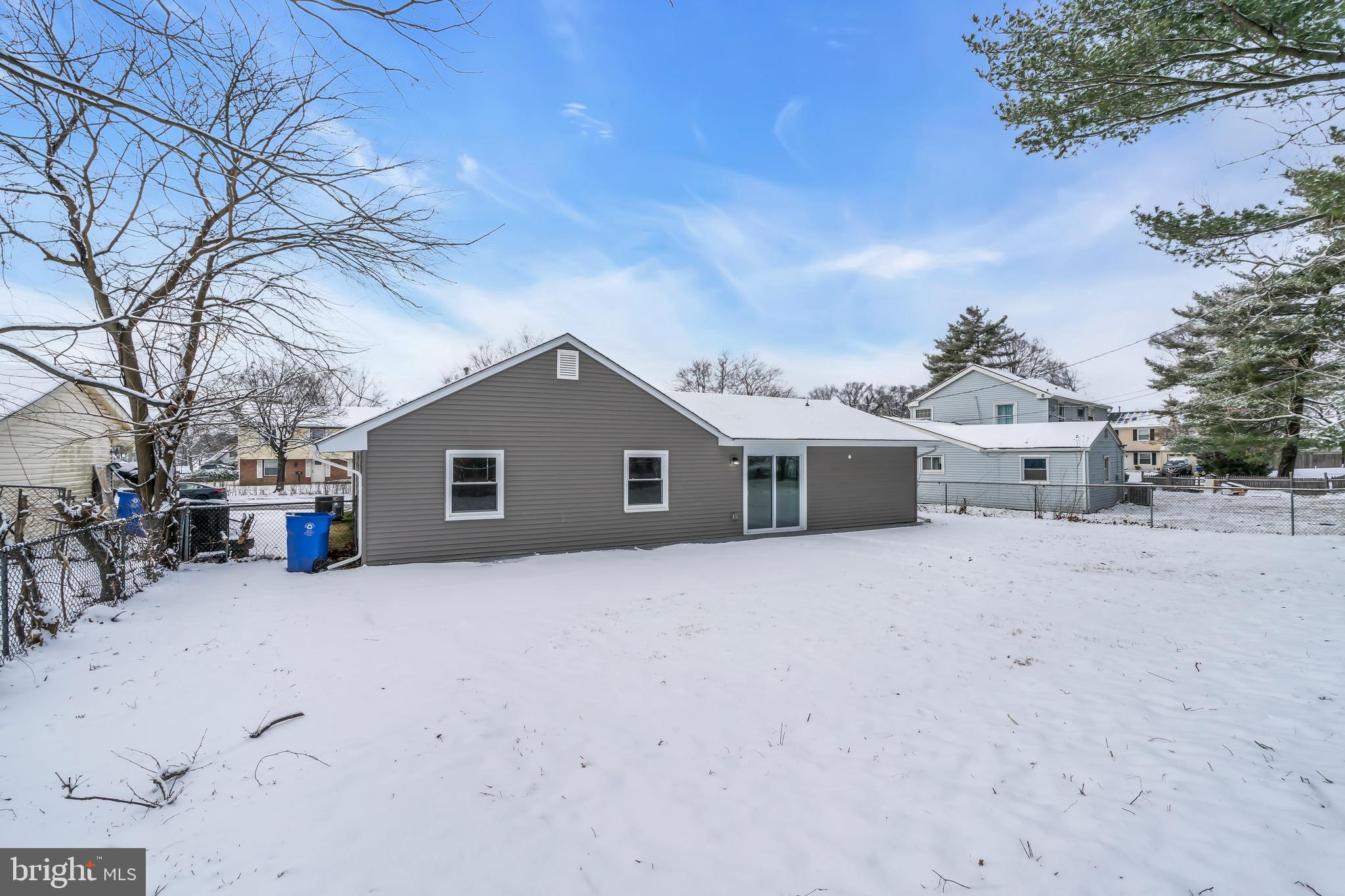 56 BARRINGTON LANE