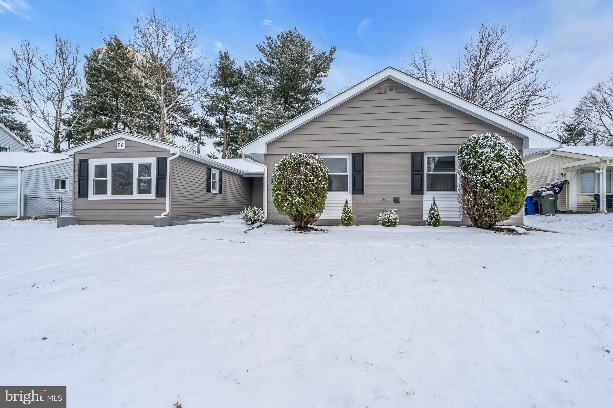 56 BARRINGTON LANE