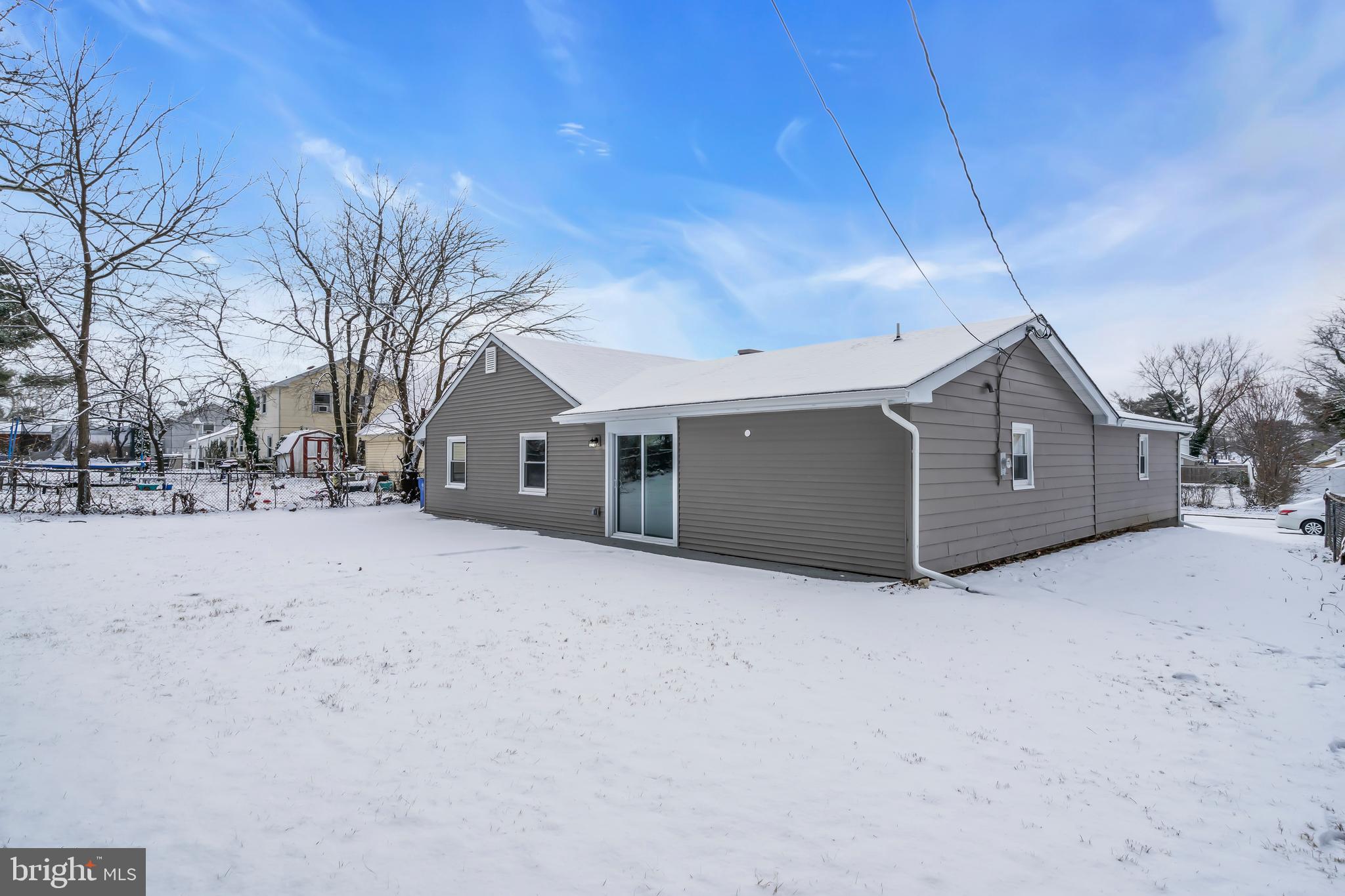56 BARRINGTON LANE