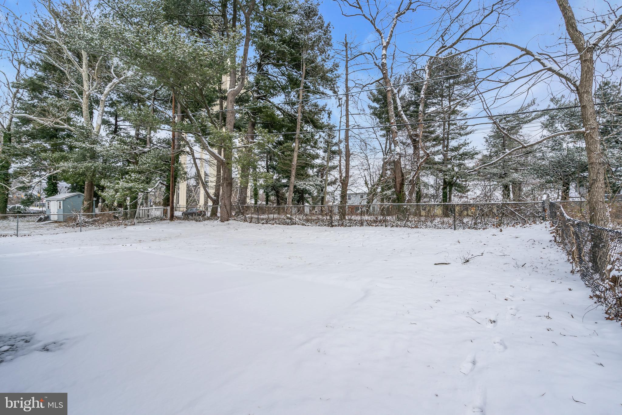 56 BARRINGTON LANE