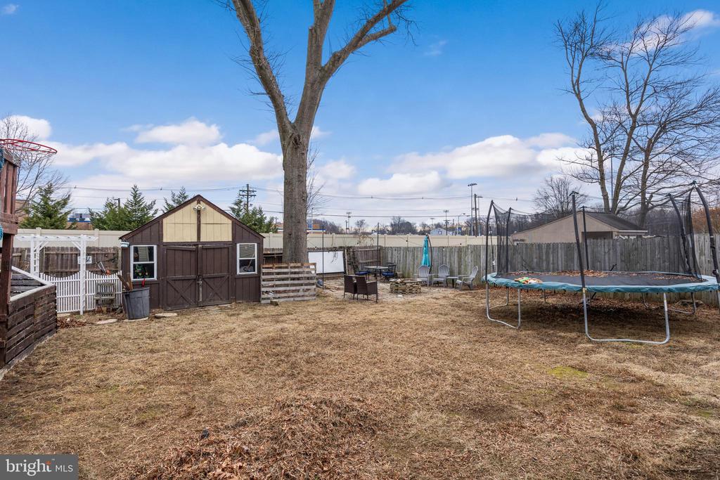 315 S Coles Ave