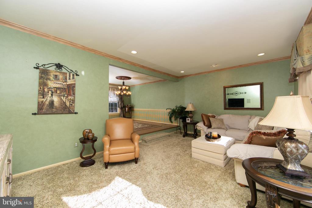 23 FULTON DRIVE