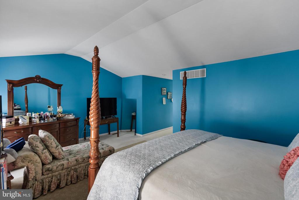 21 Dorset Ct