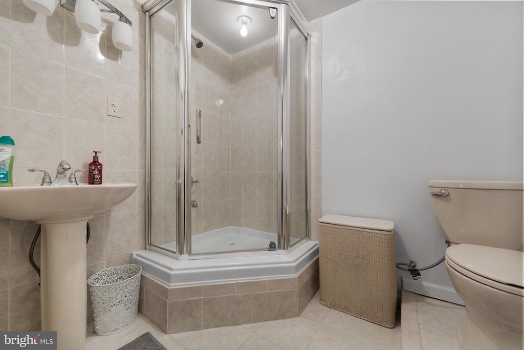21 Dorset Ct