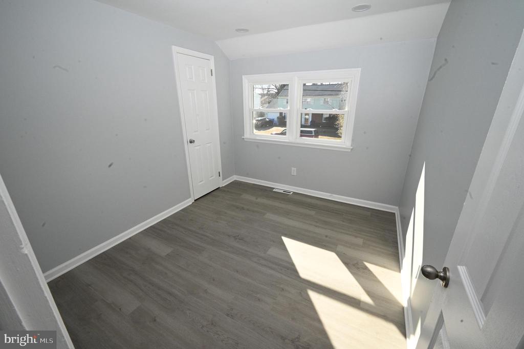 28 BRIARCLIFF ROAD