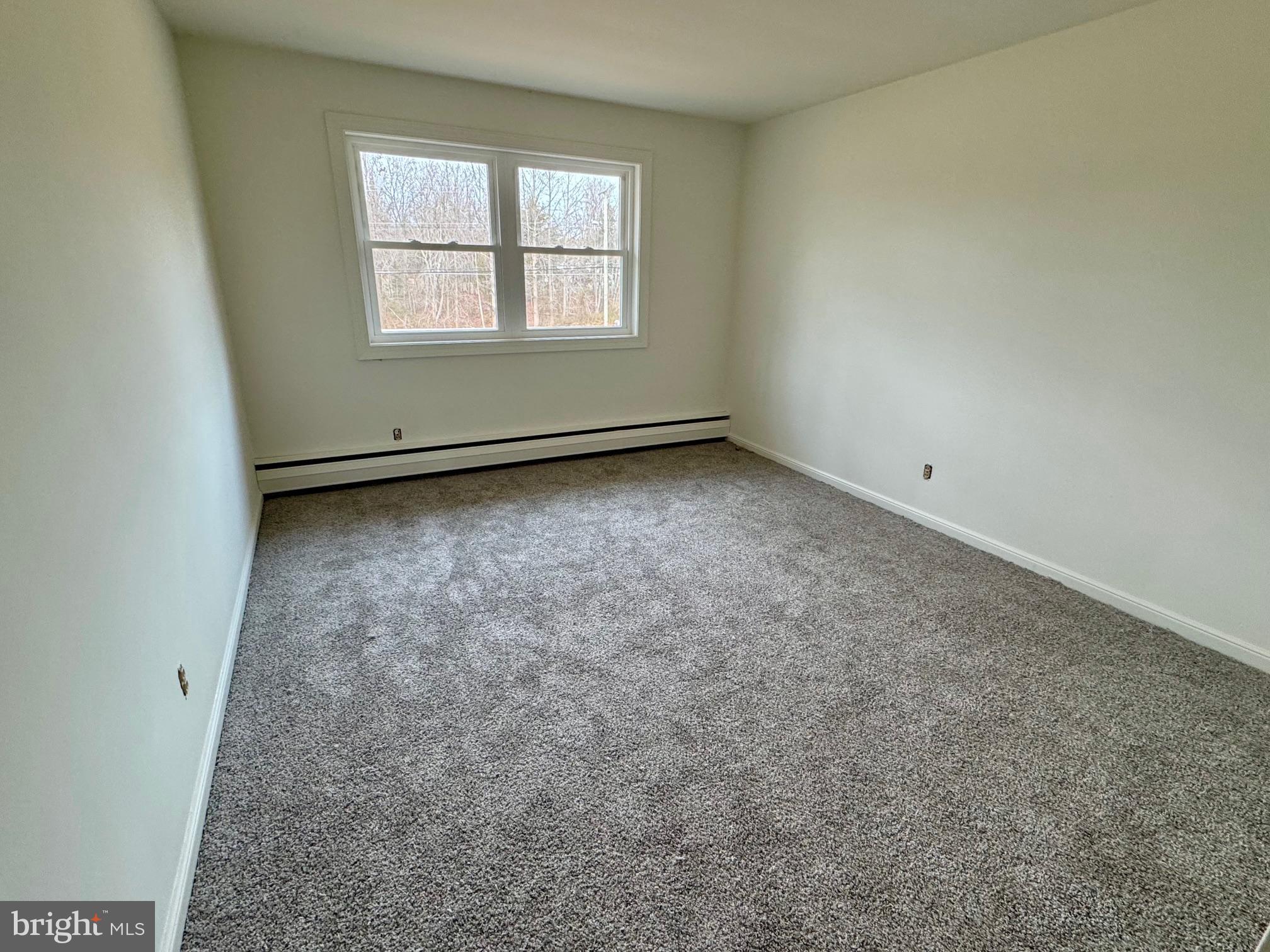 643 CHATSWORTH ROAD