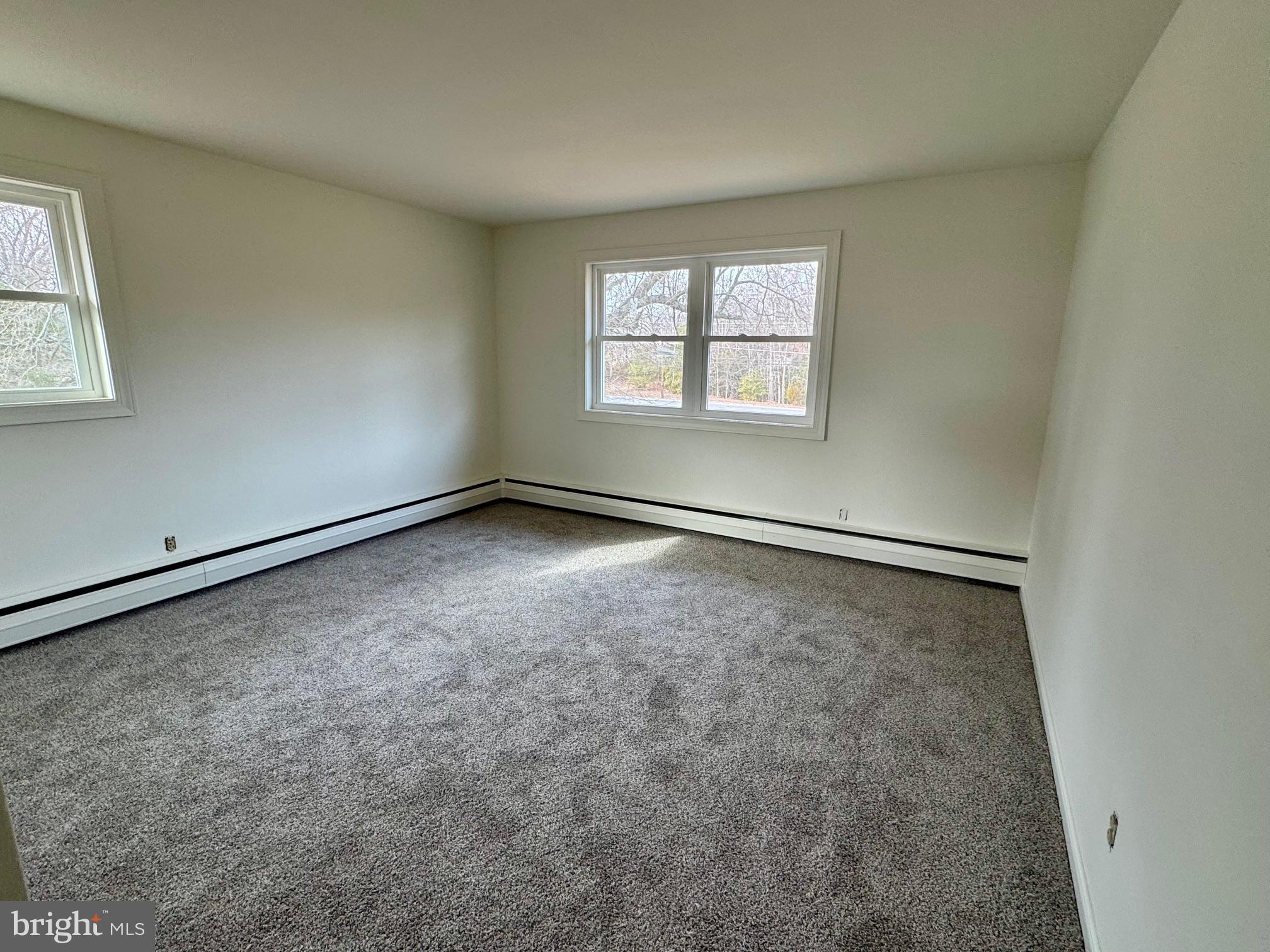 643 CHATSWORTH ROAD