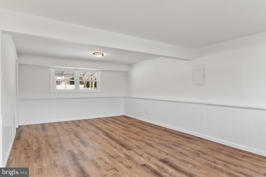 58 Radnor Blvd