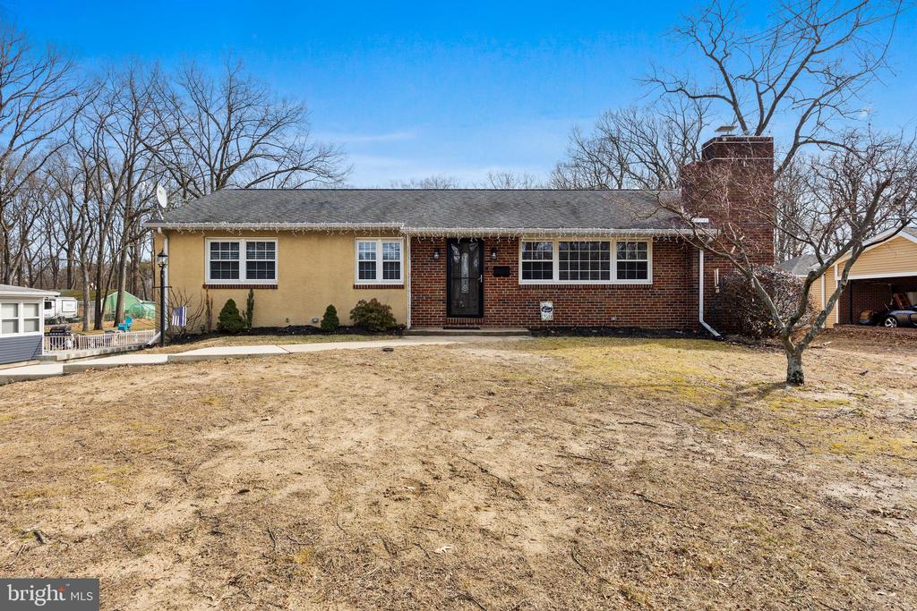 86 Pancoast Blvd