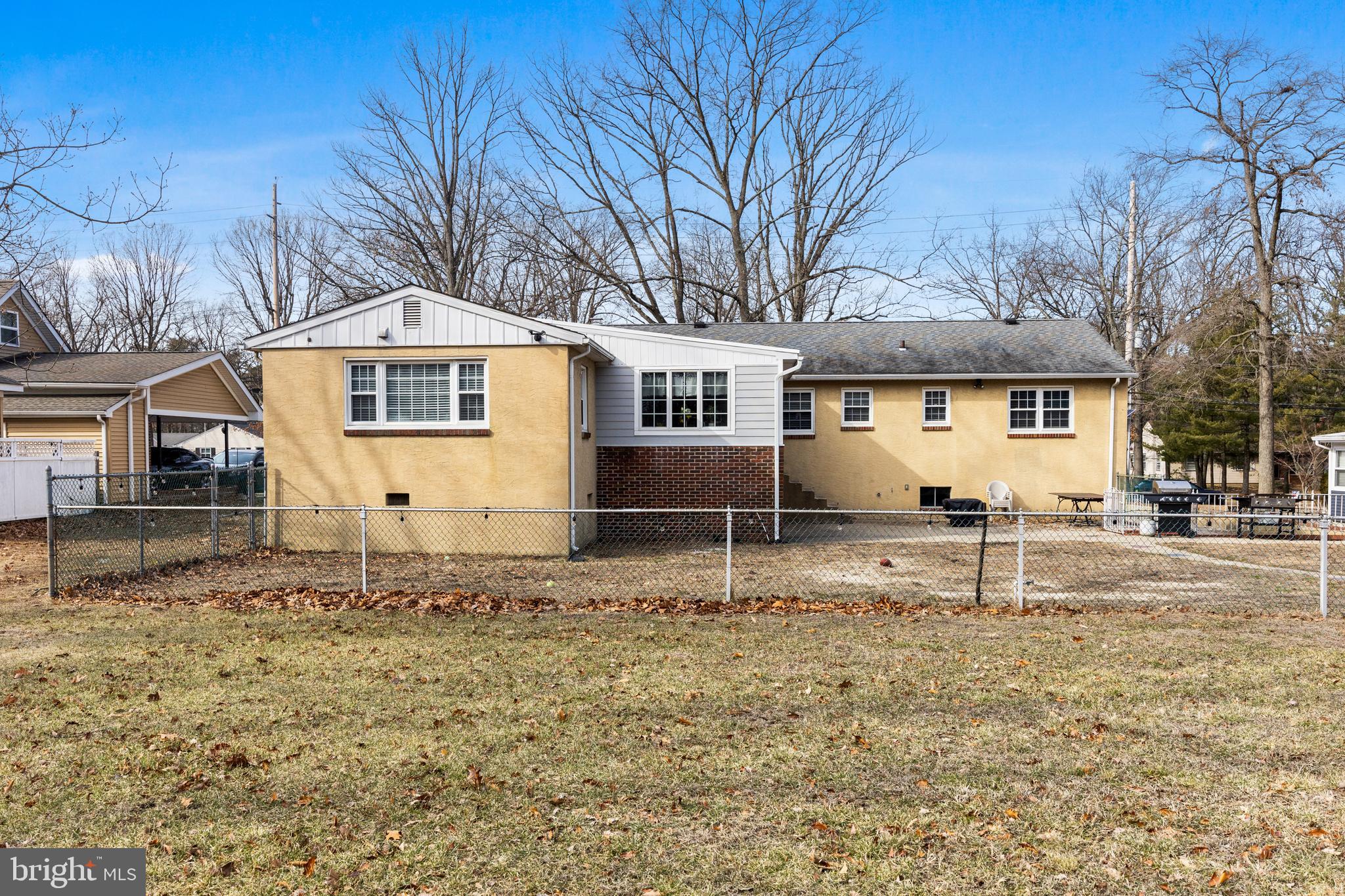 86 Pancoast Blvd