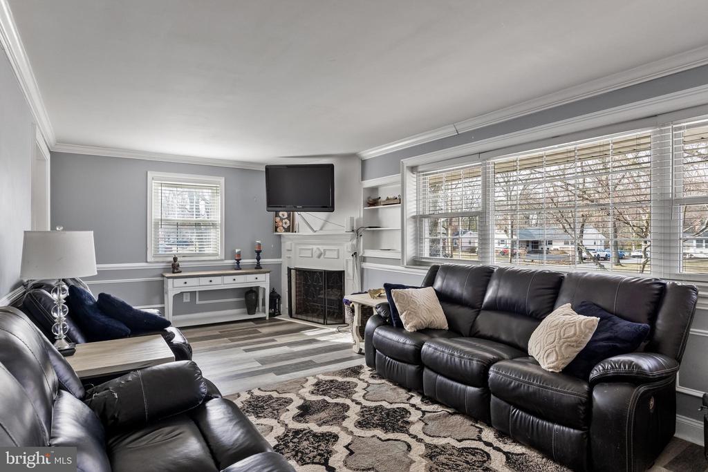 86 Pancoast Blvd