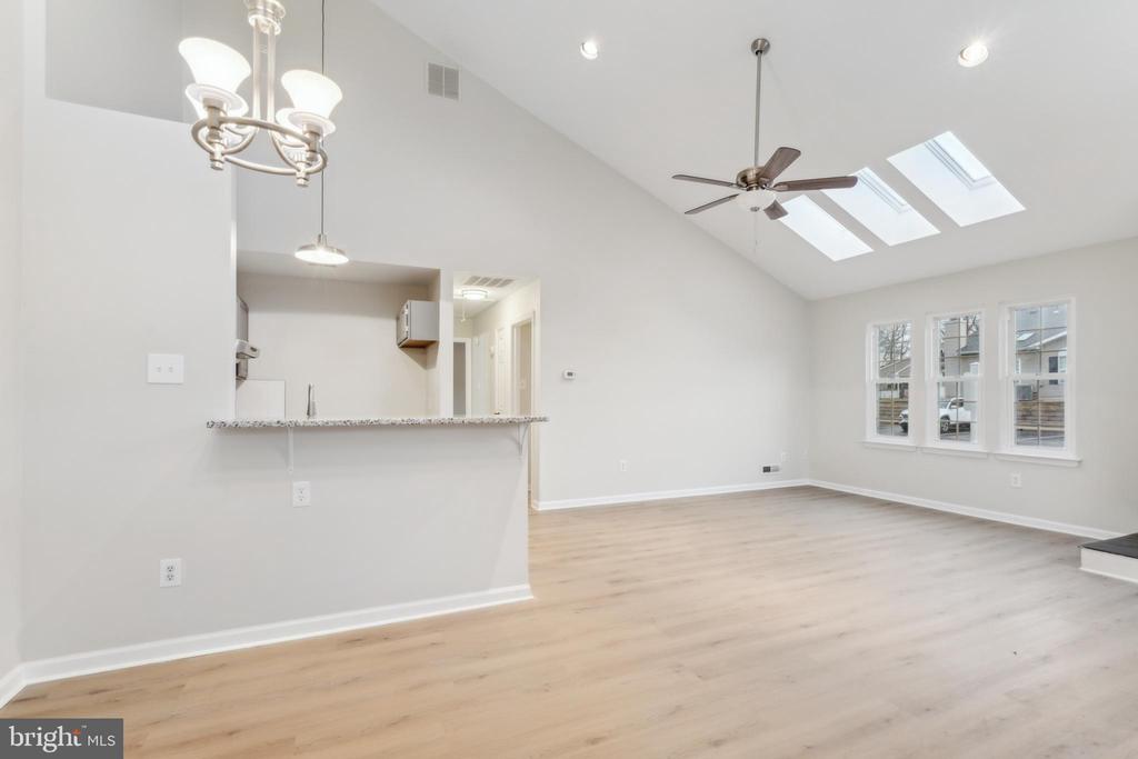 1205 MEGANS LANE