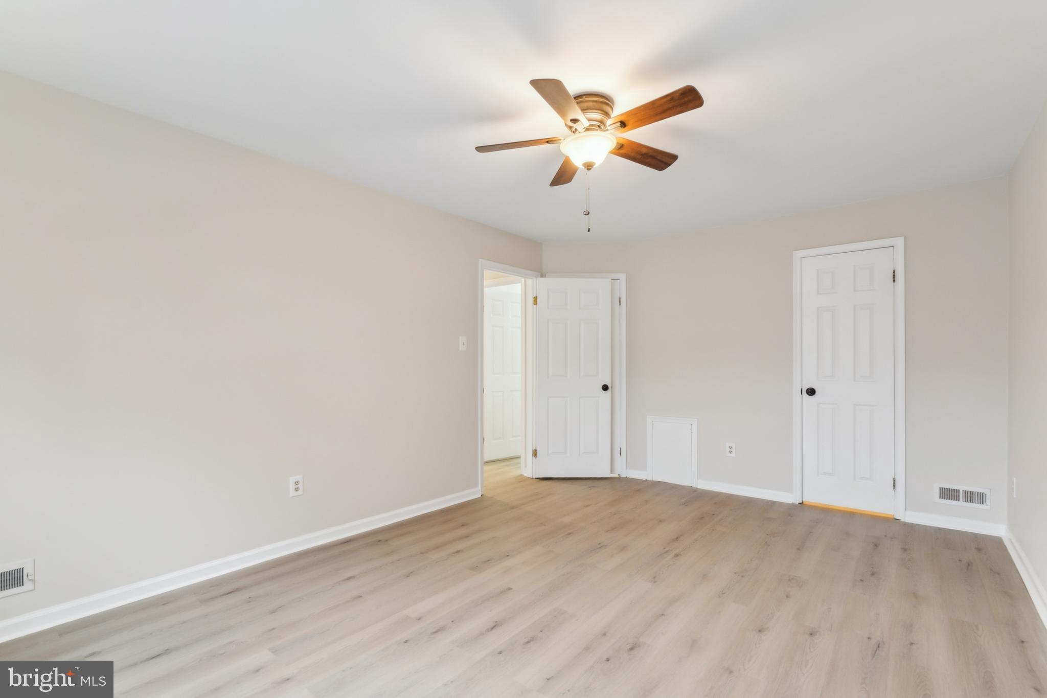 1205 MEGANS LANE