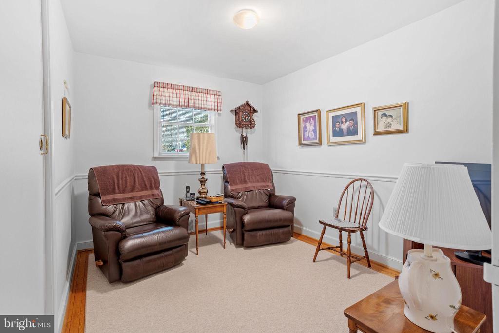 602 WINDSOR PLACE