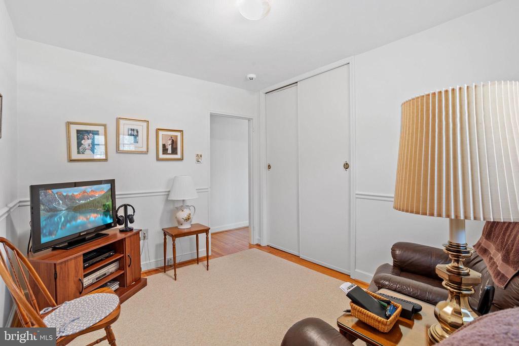 602 WINDSOR PLACE