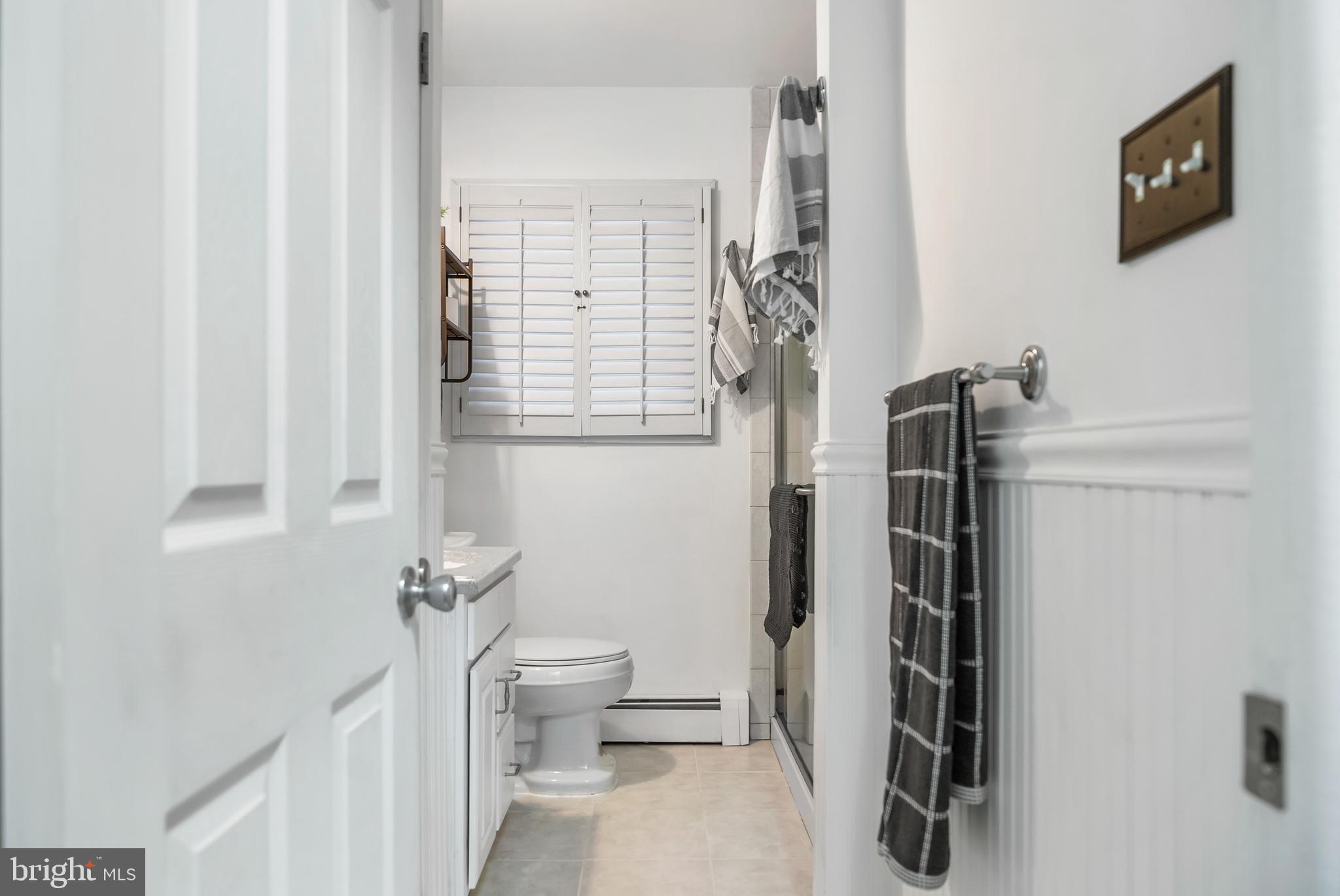 211 Robin Rd