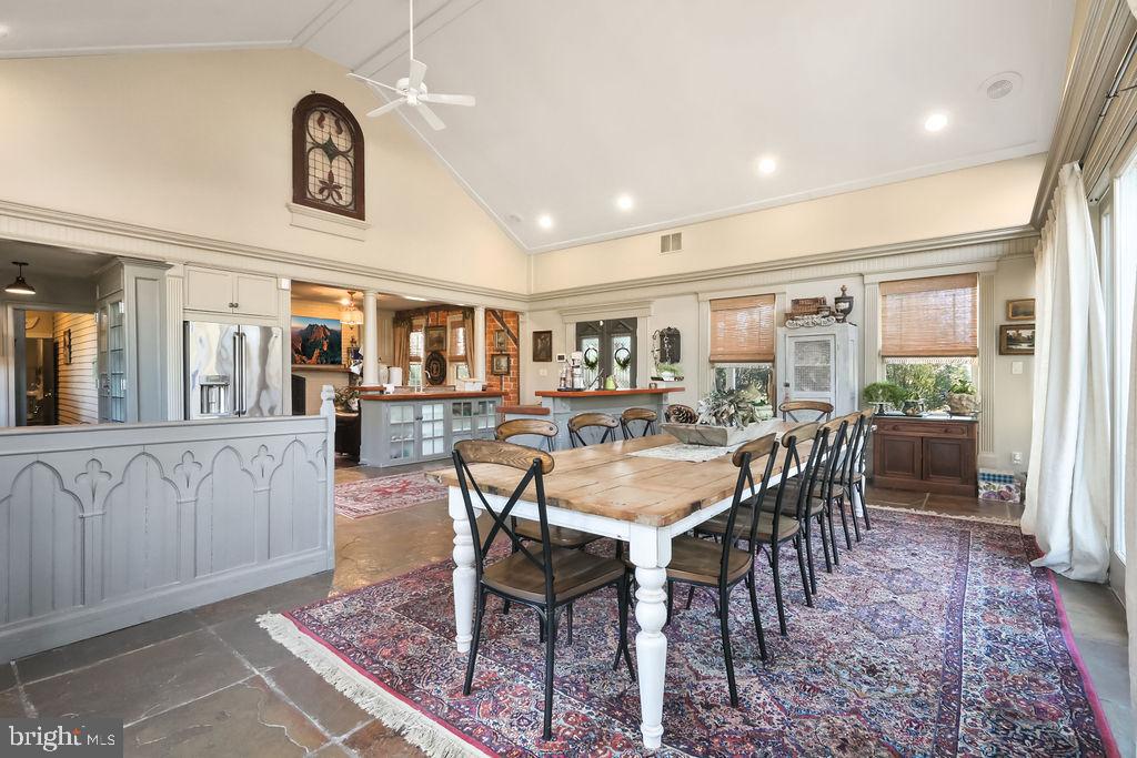 9 EAYRESTOWN ROAD