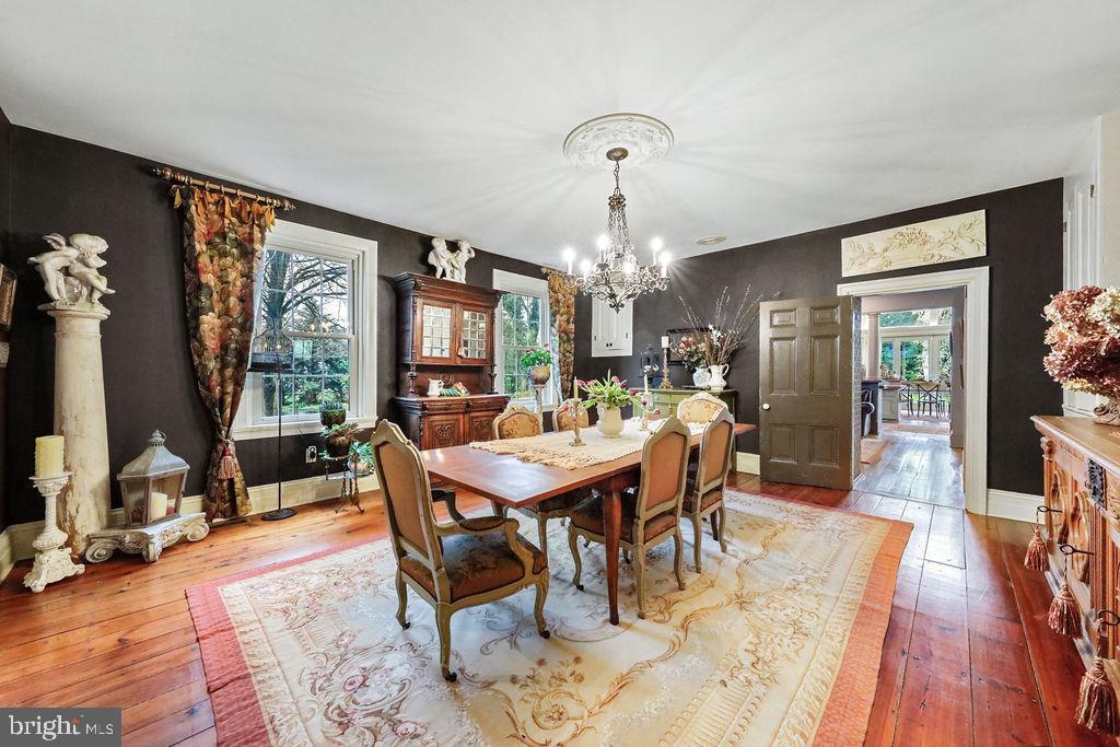 9 EAYRESTOWN ROAD