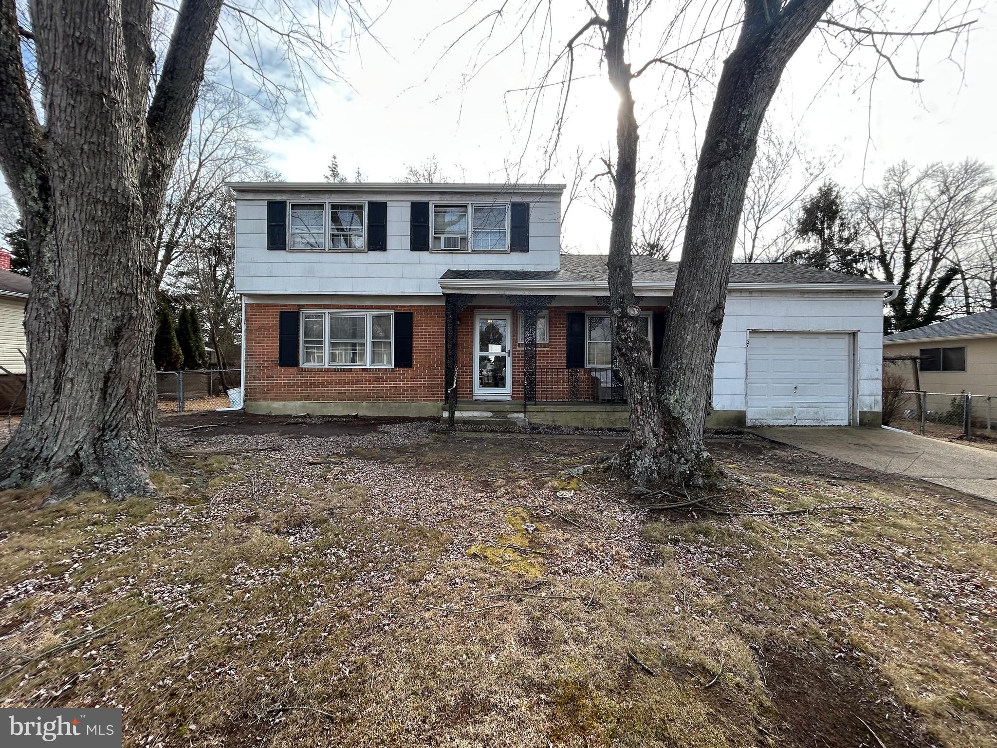 37 Almond Ave