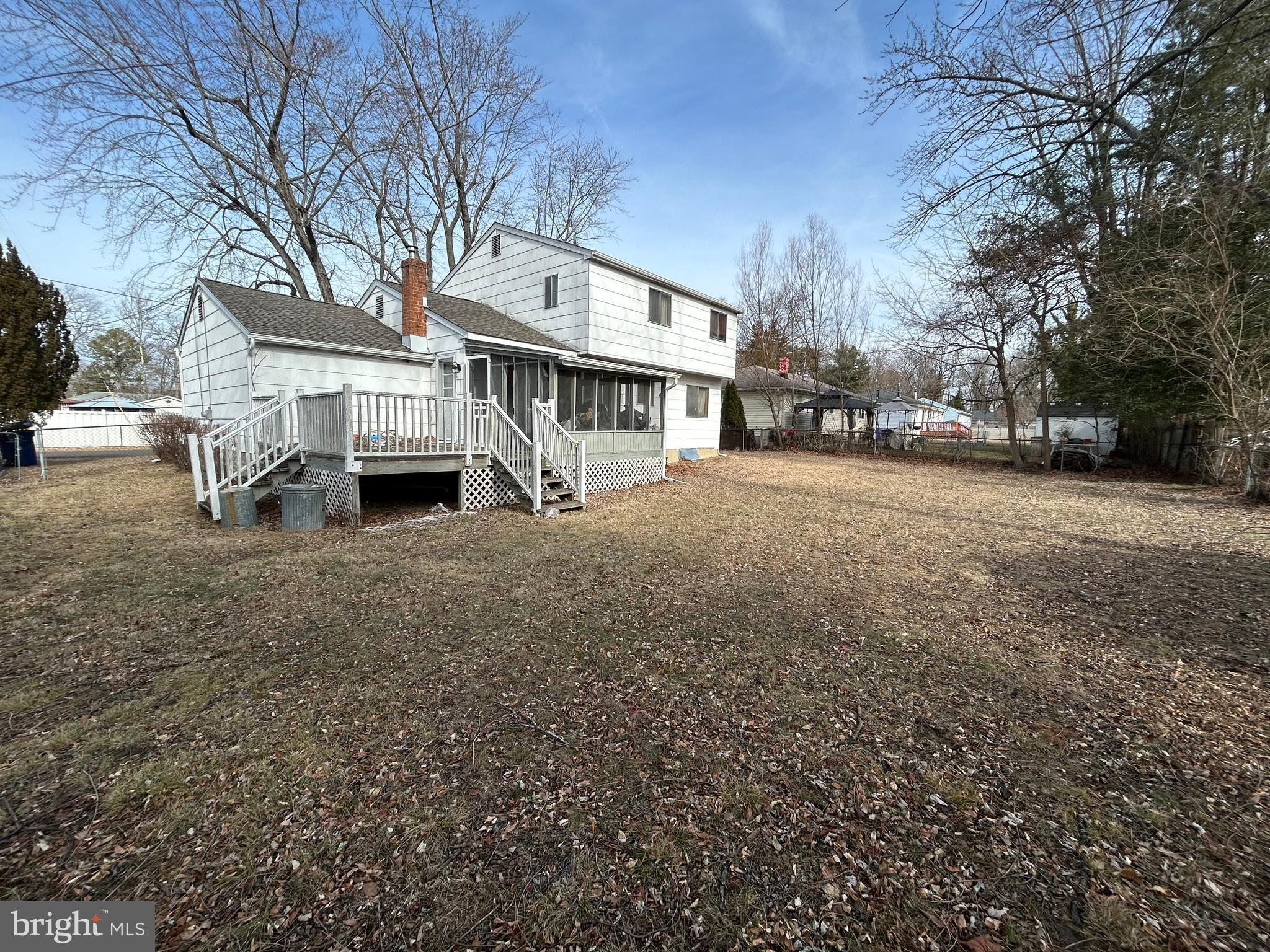 37 Almond Ave