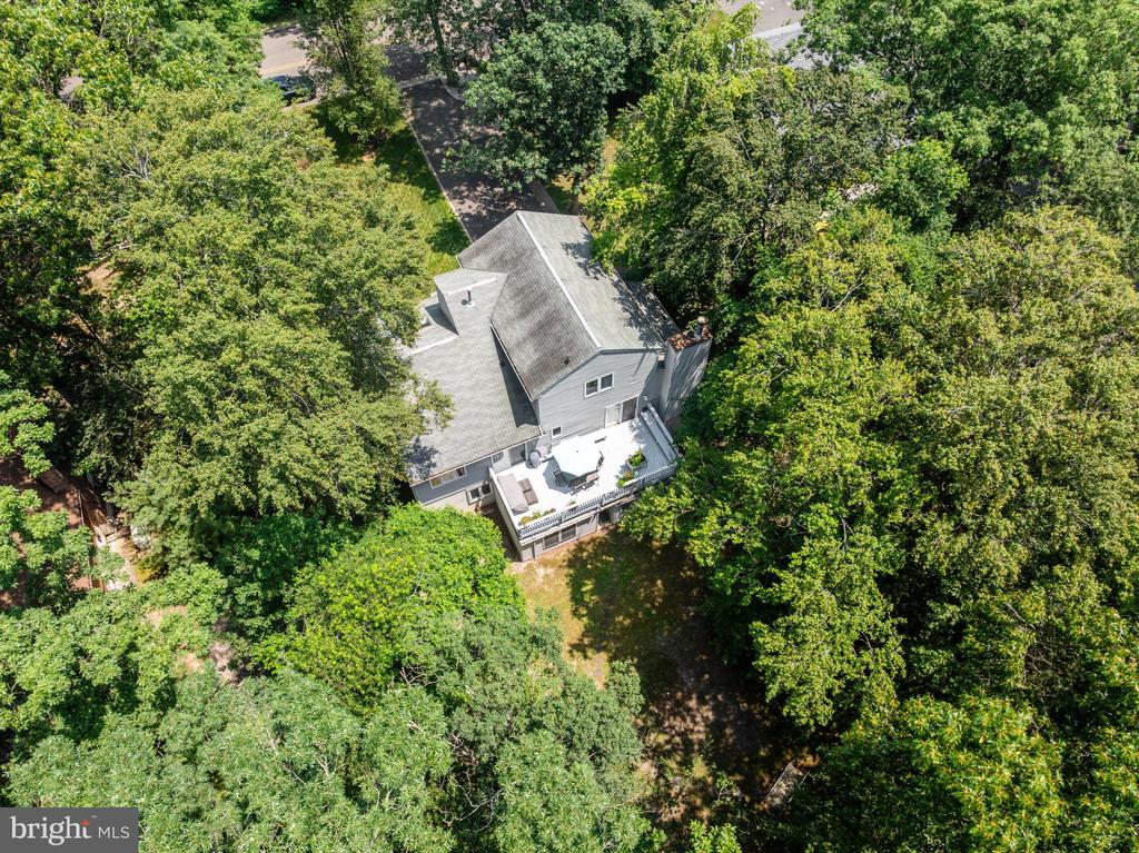 6 RANCOCAS BOULEVARD