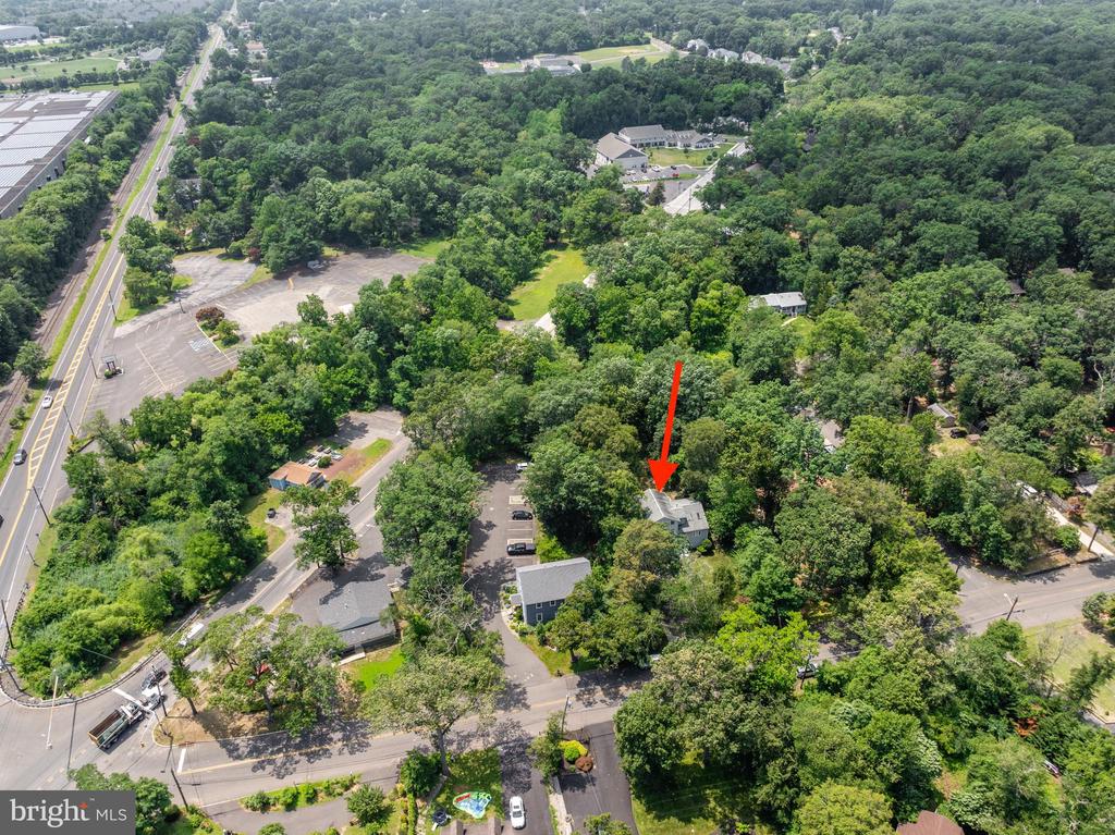 6 RANCOCAS BOULEVARD