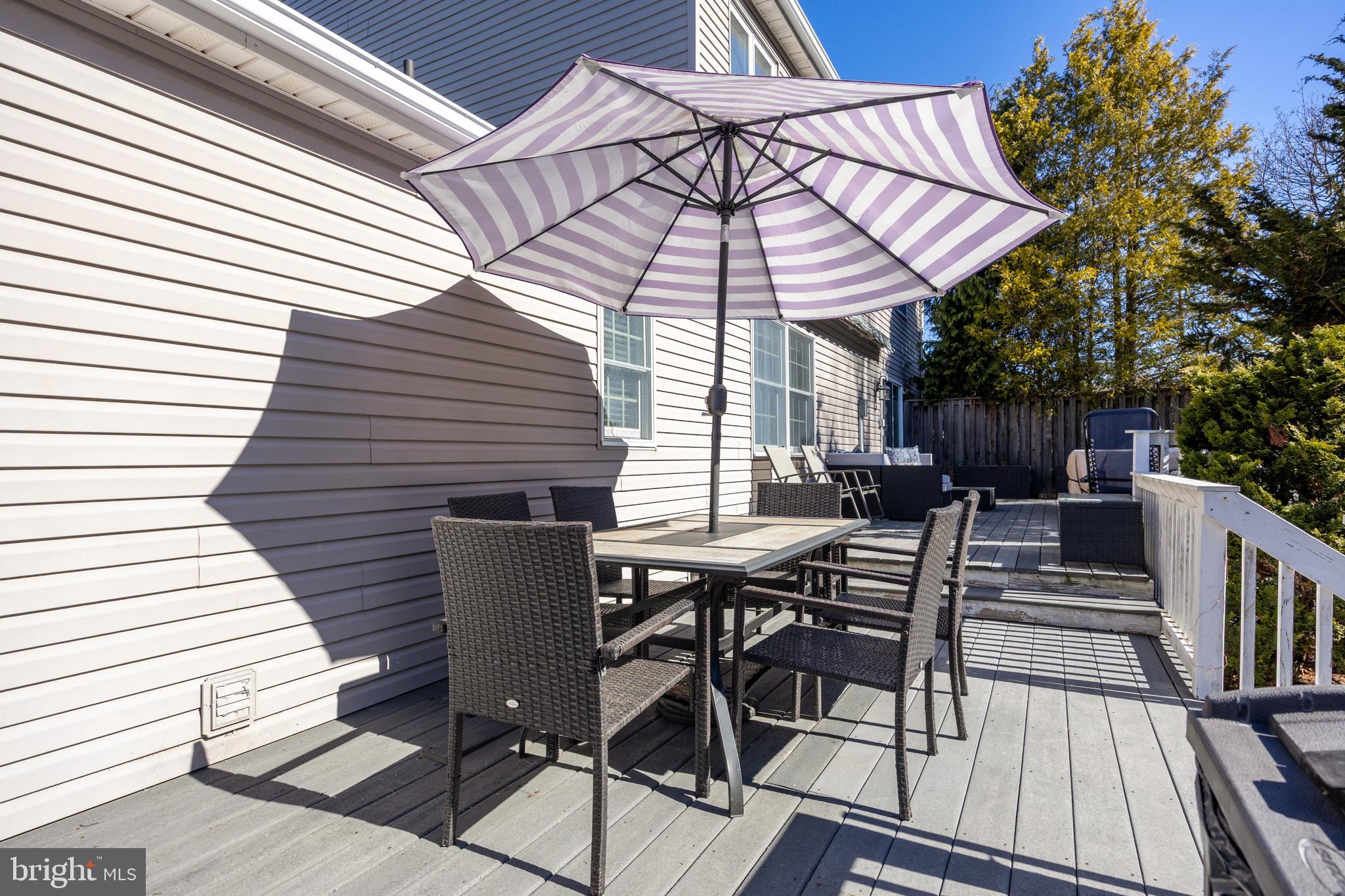21 Old Republic Ln