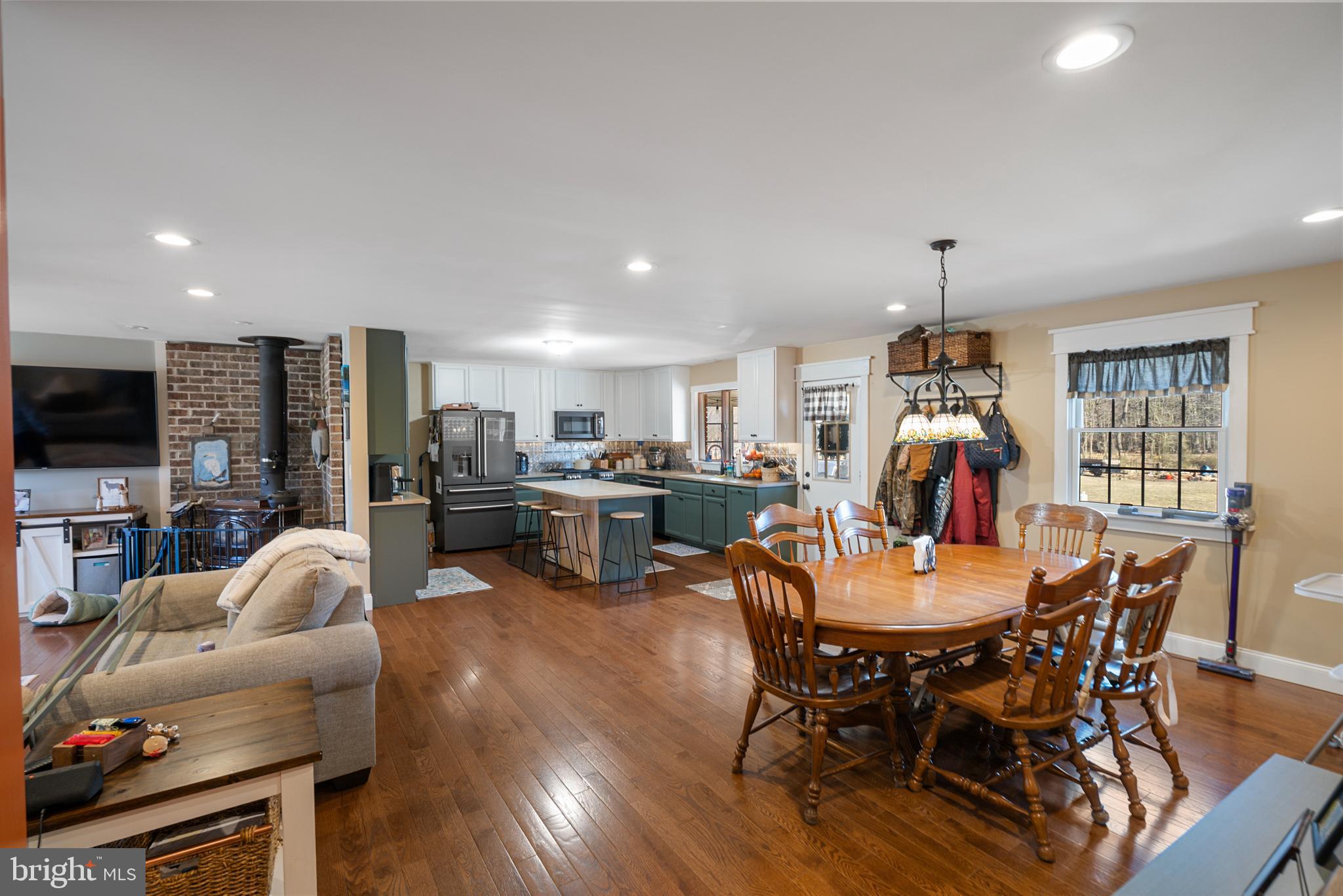 2086 Old York
