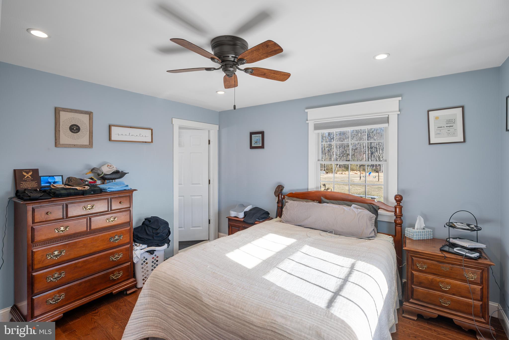 2086 Old York