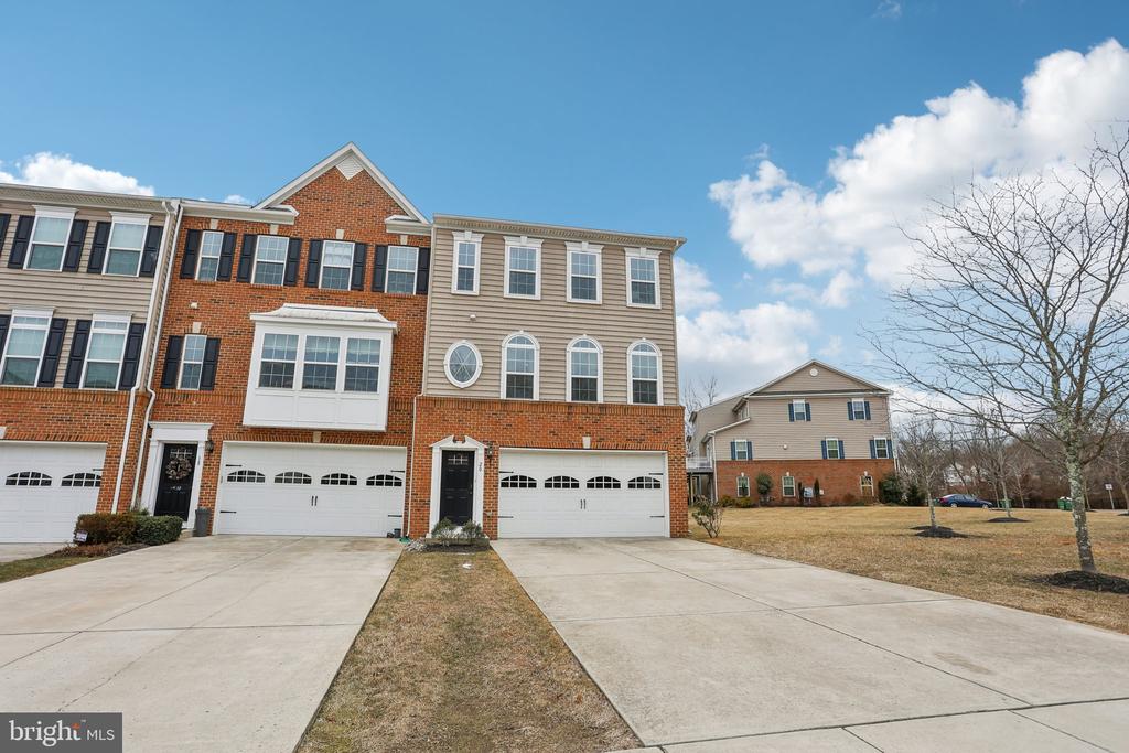 20 GRACE DRIVE