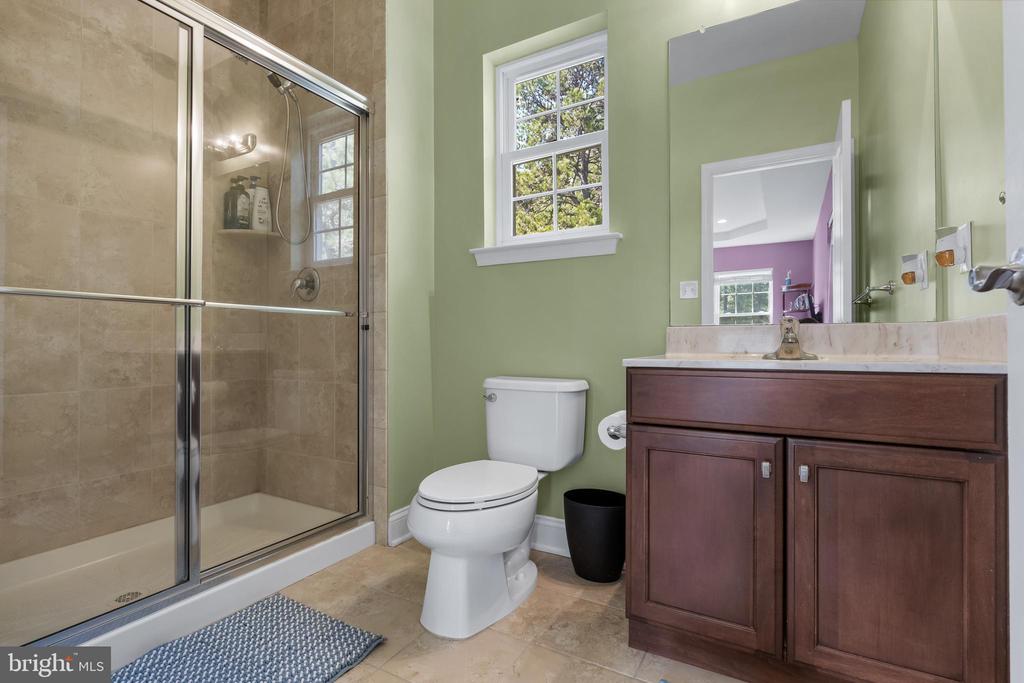 19 Grant Wood Way