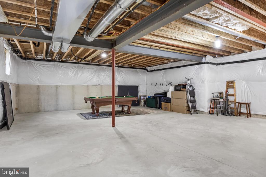 19 Grant Wood Way
