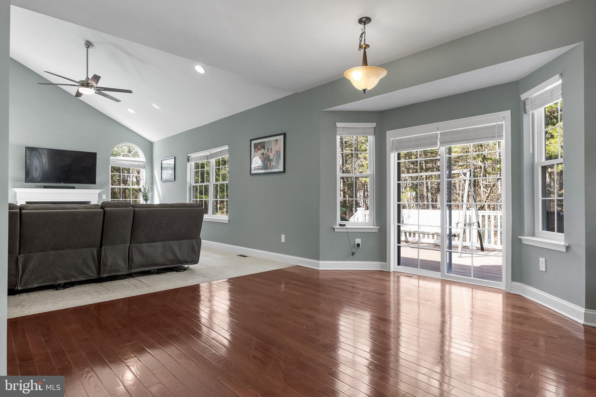 19 Grant Wood Way