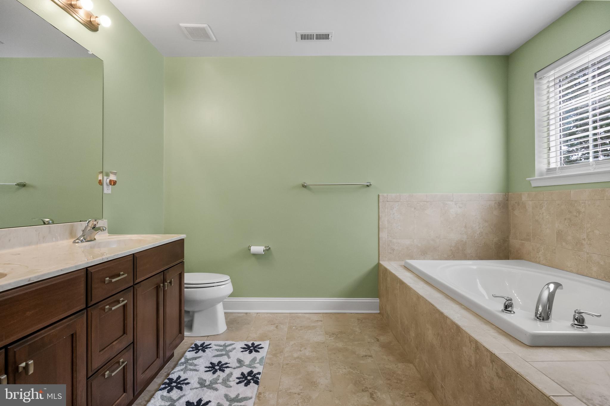 19 Grant Wood Way