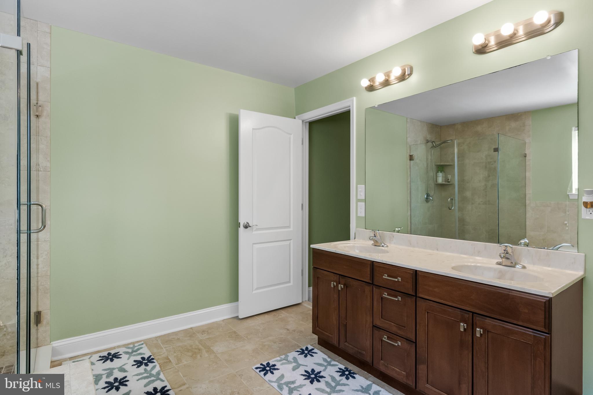 19 Grant Wood Way