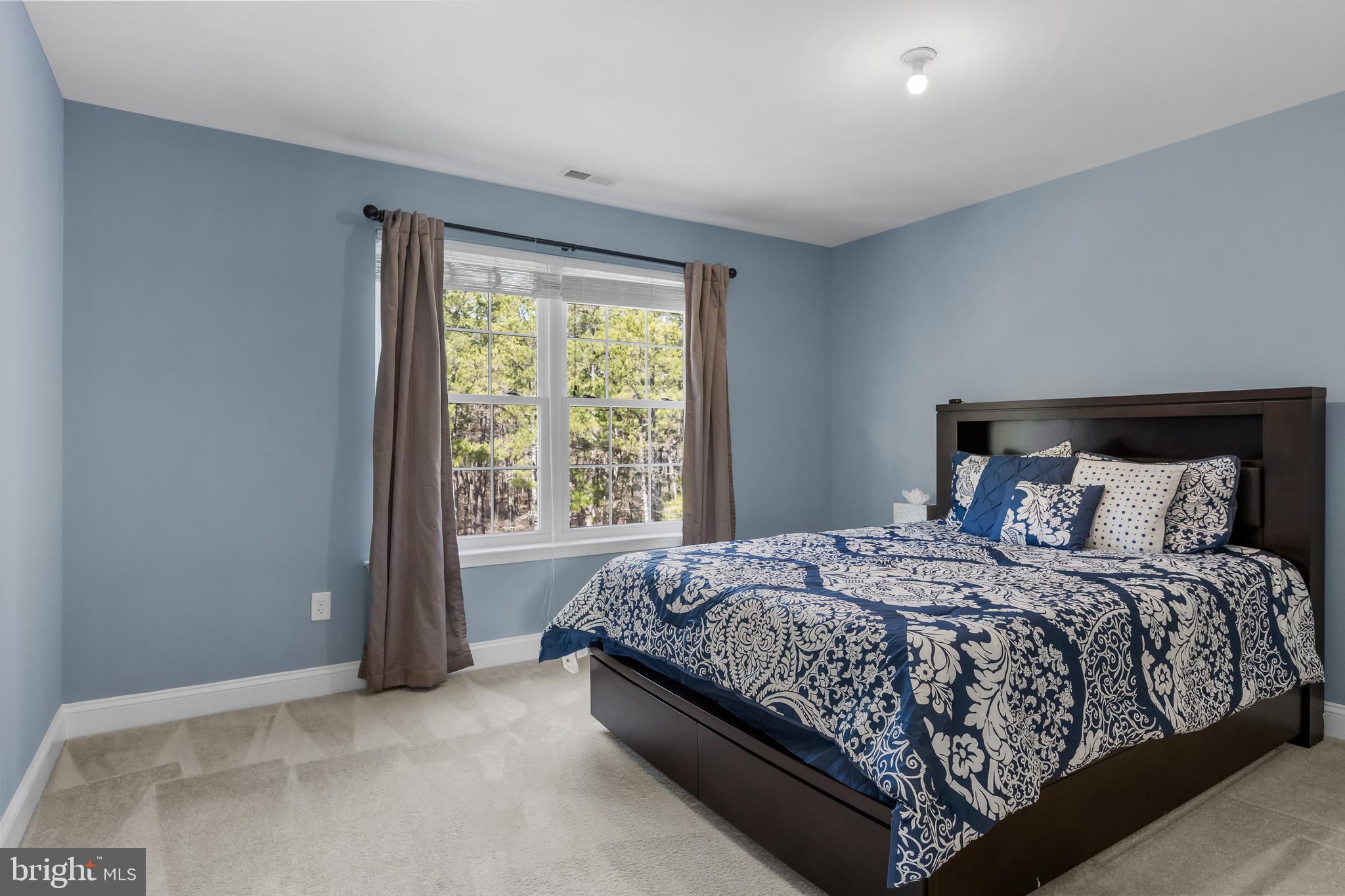 19 Grant Wood Way