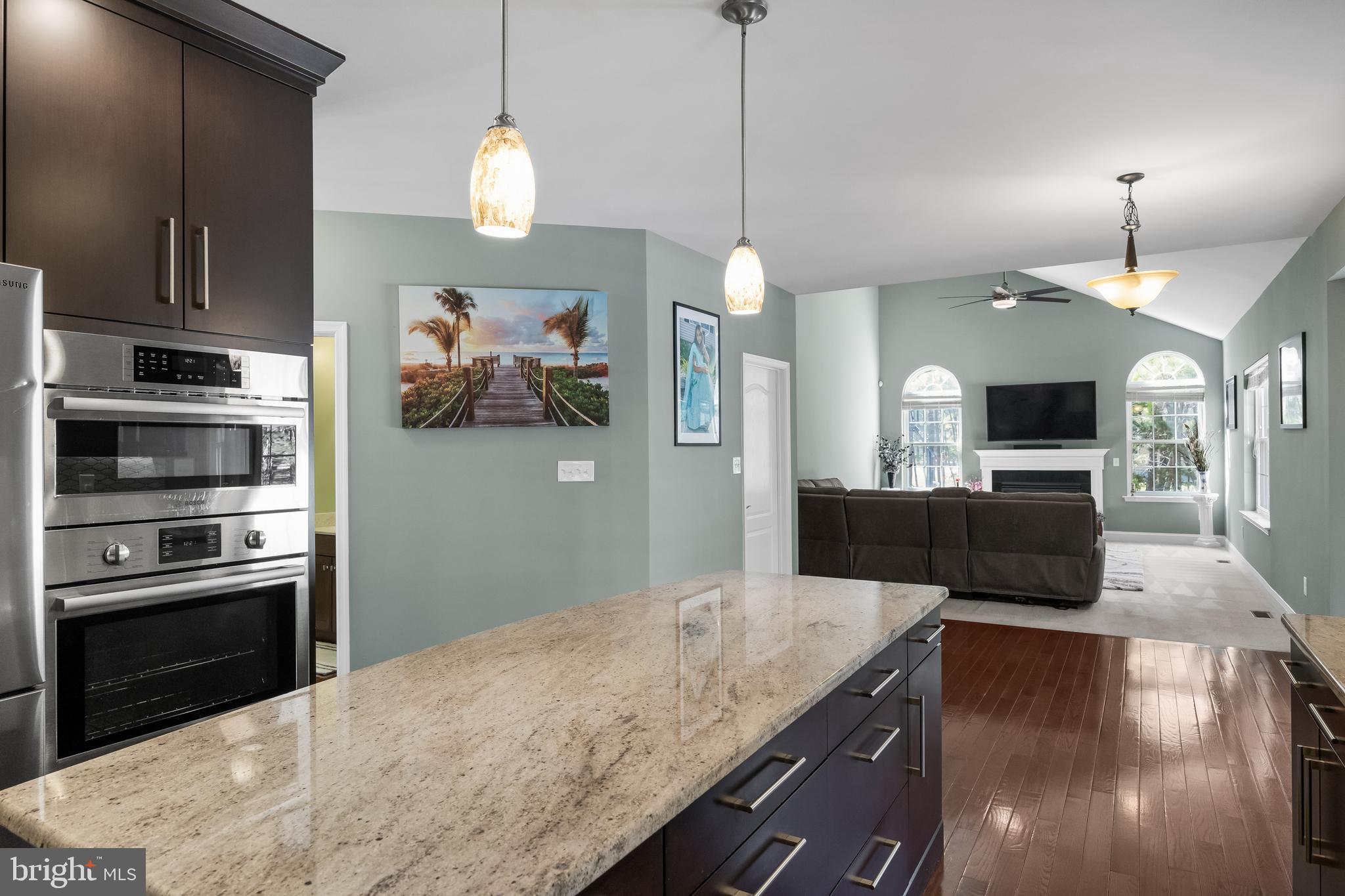 19 Grant Wood Way