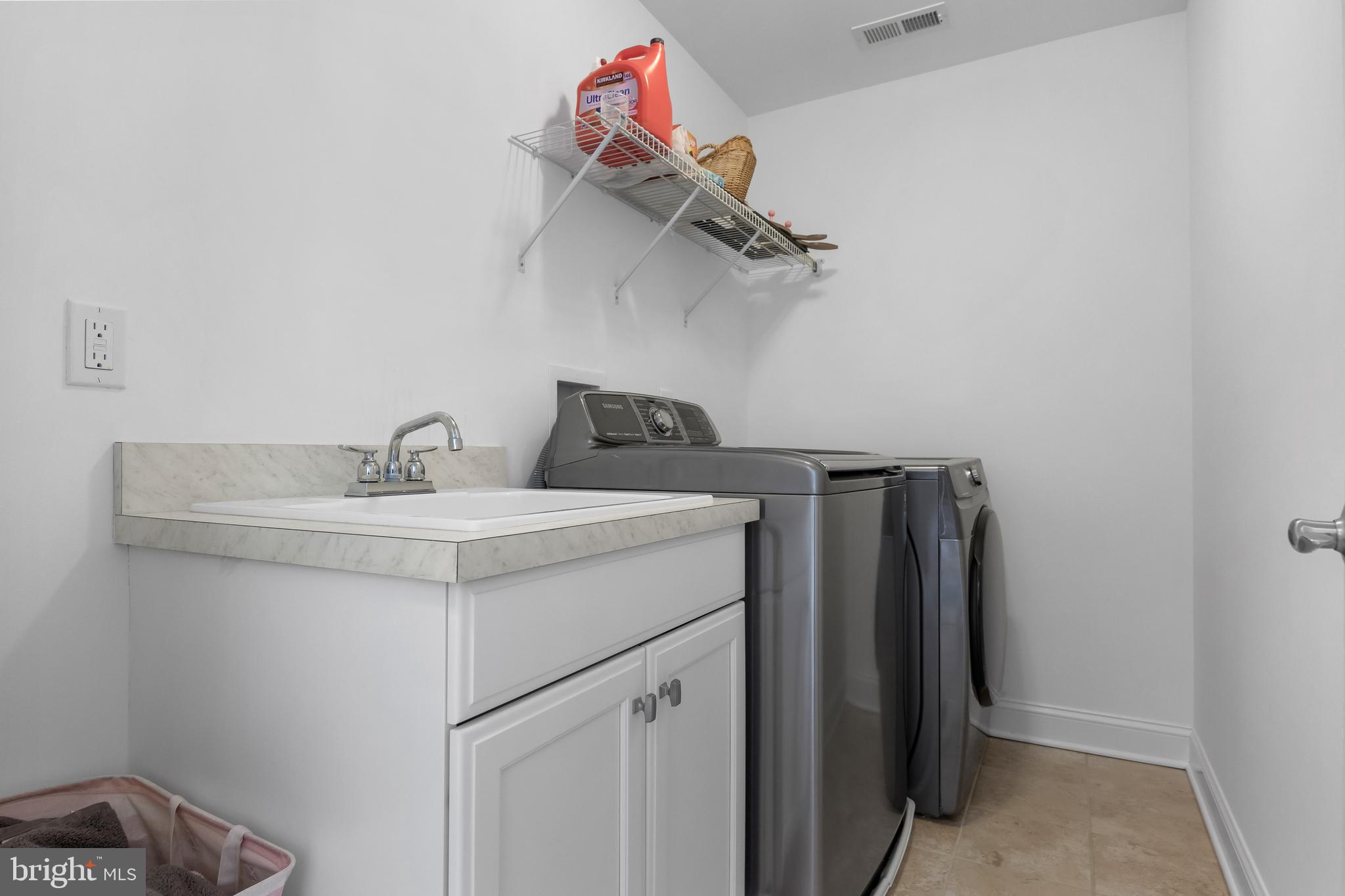 19 Grant Wood Way