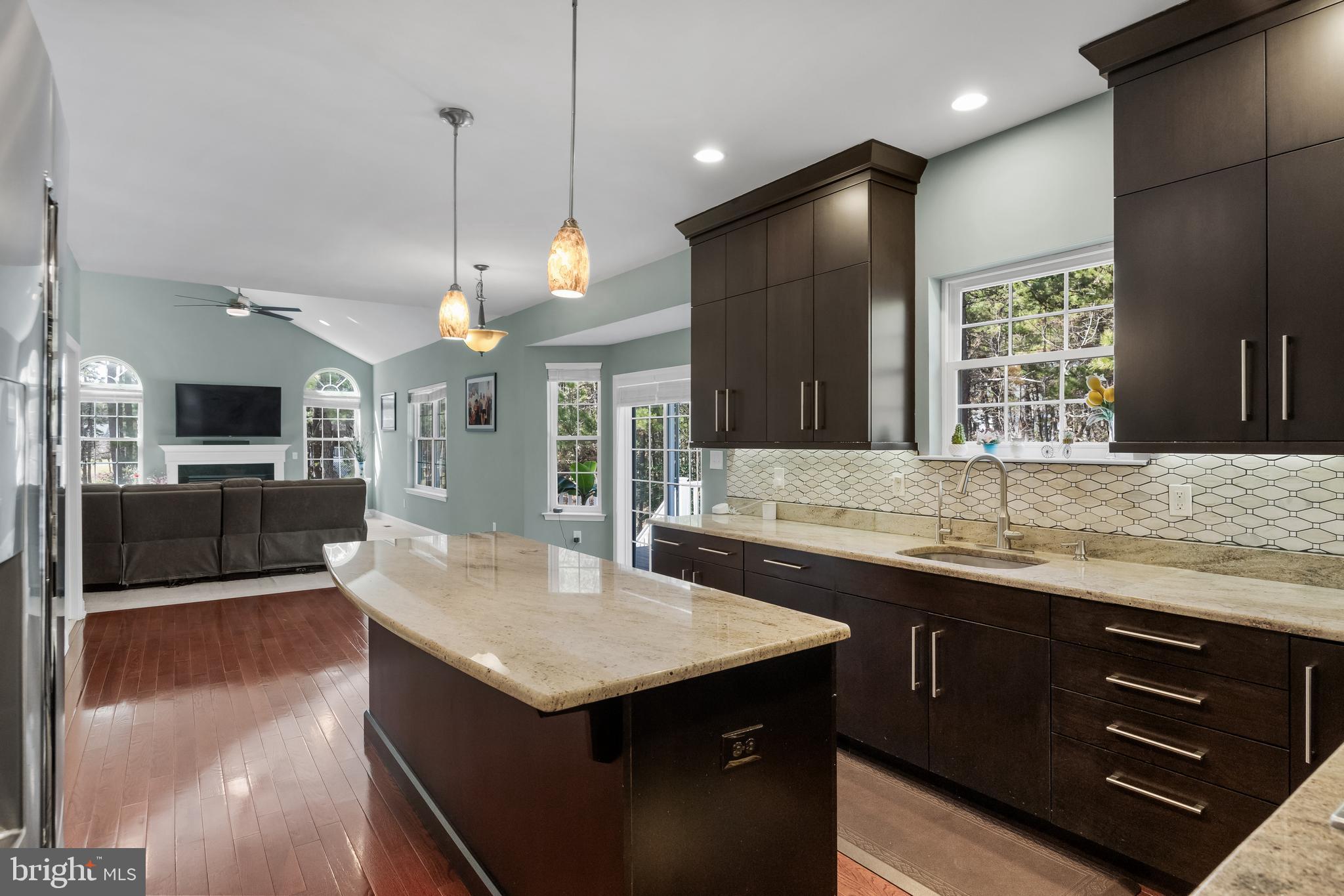 19 Grant Wood Way