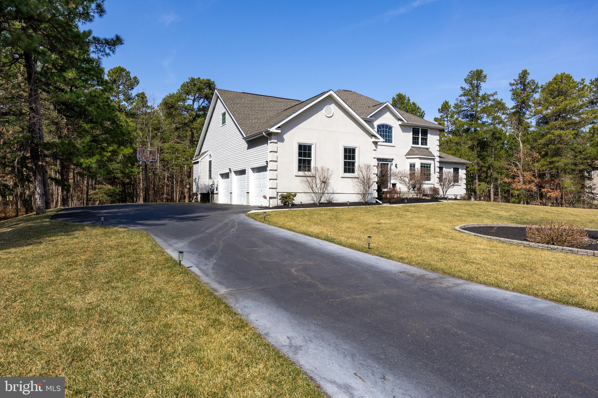19 Grant Wood Way