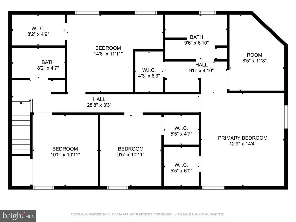 4 MAYVILLE LANE