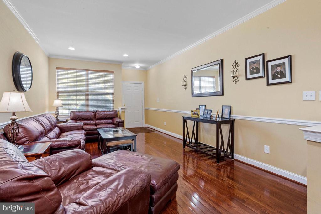 37 CHAPEL HILL ROAD