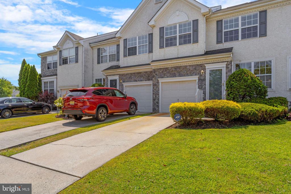 37 CHAPEL HILL ROAD