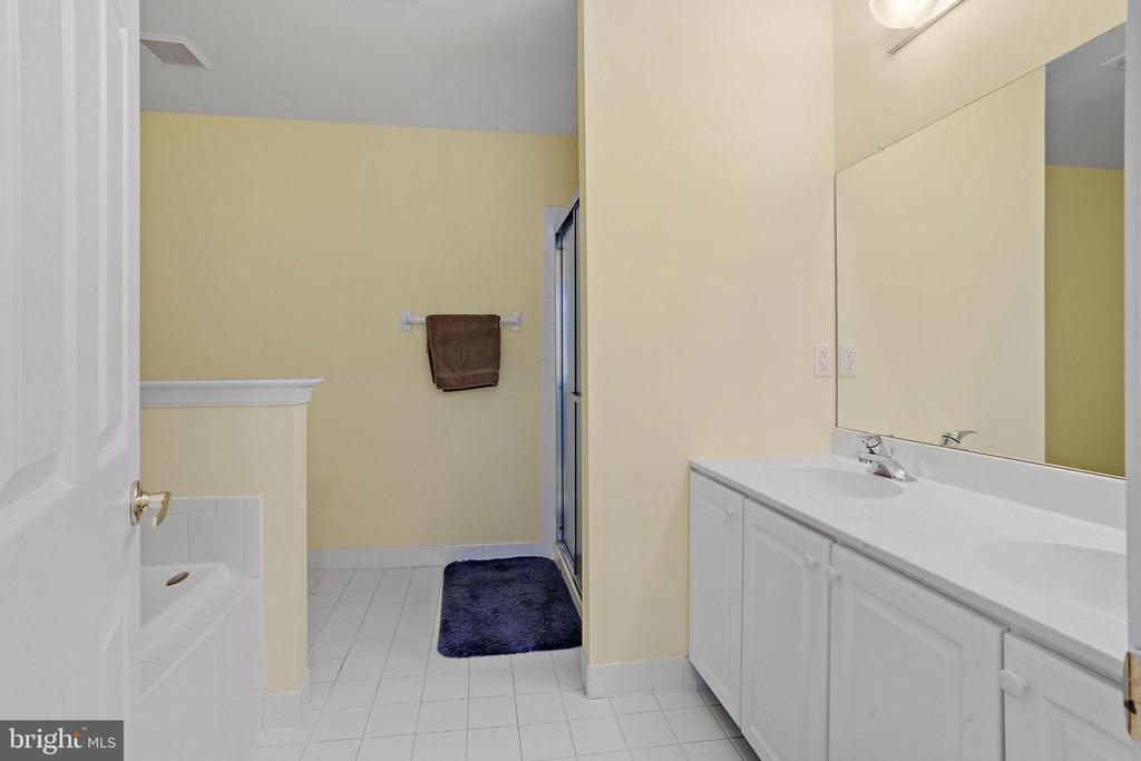 37 CHAPEL HILL ROAD