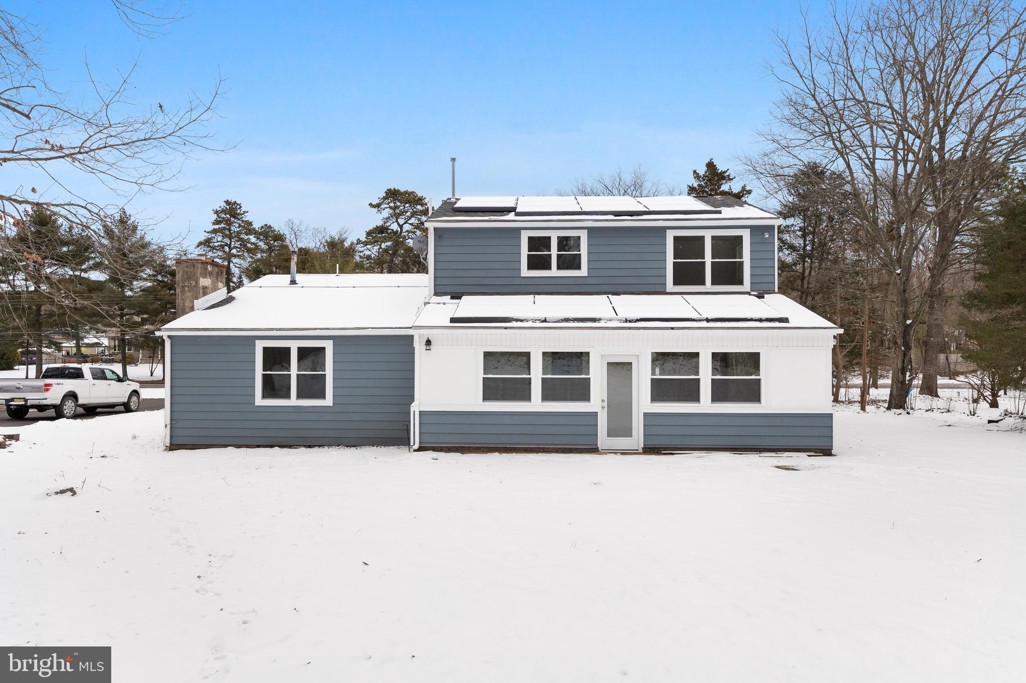 129 Walnut Ave