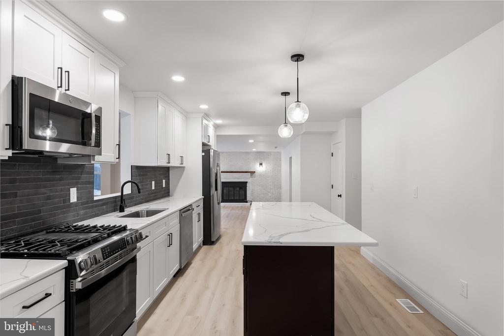 129 Walnut Ave