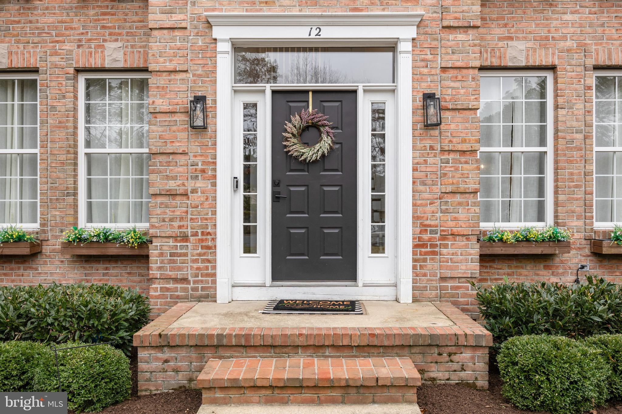 12 LOWBRIDGE PASSAGE