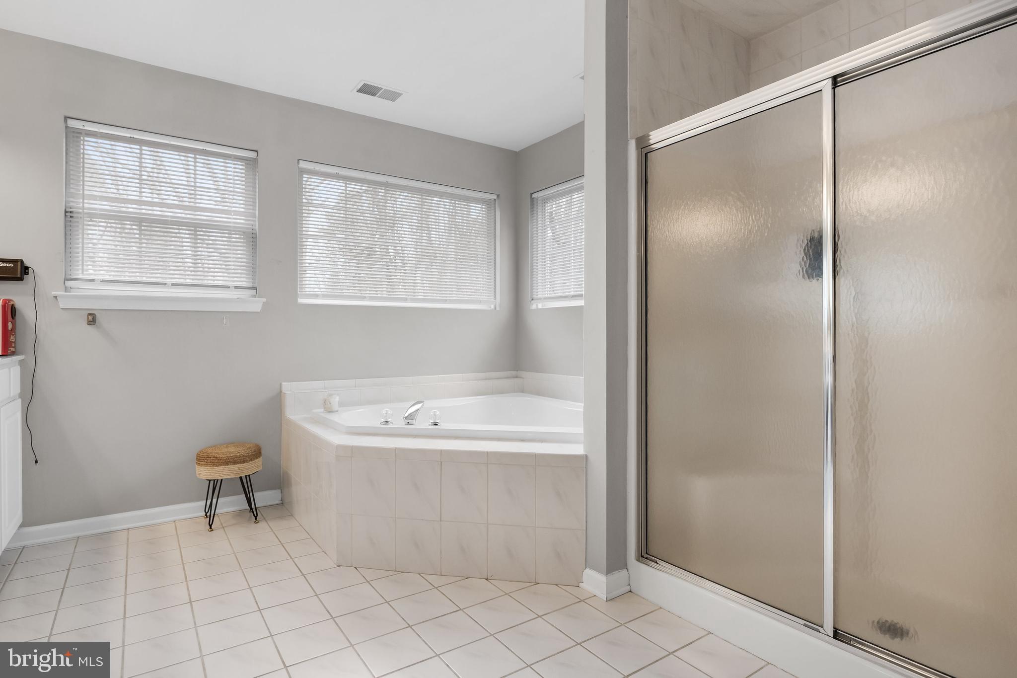 12 LOWBRIDGE PASSAGE