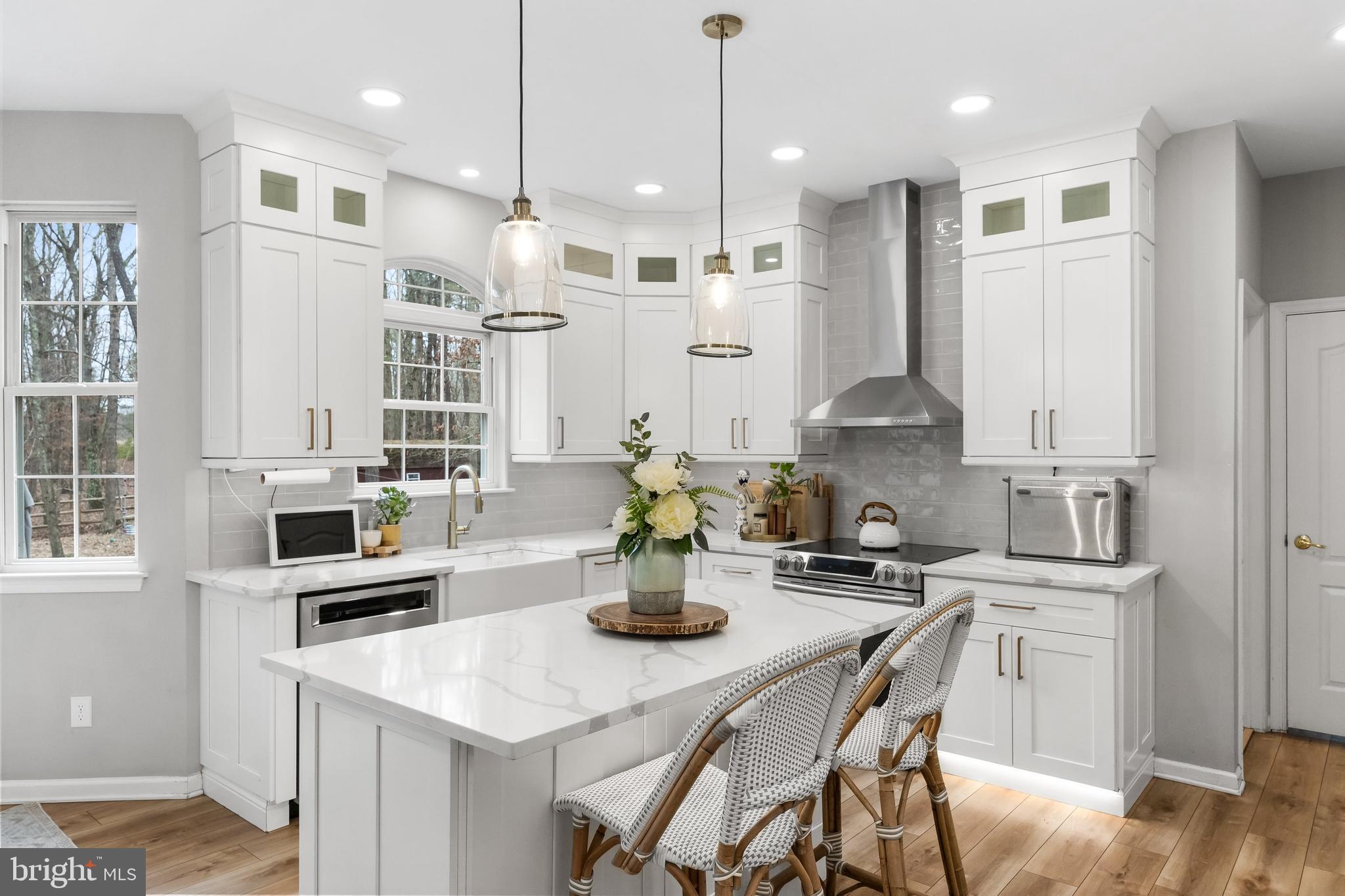 12 LOWBRIDGE PASSAGE